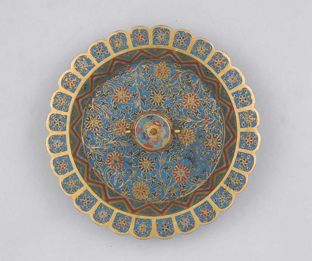 图片[2]-Wanli style filigree enamel flower pattern chrysanthemum petal candlestick-China Archive